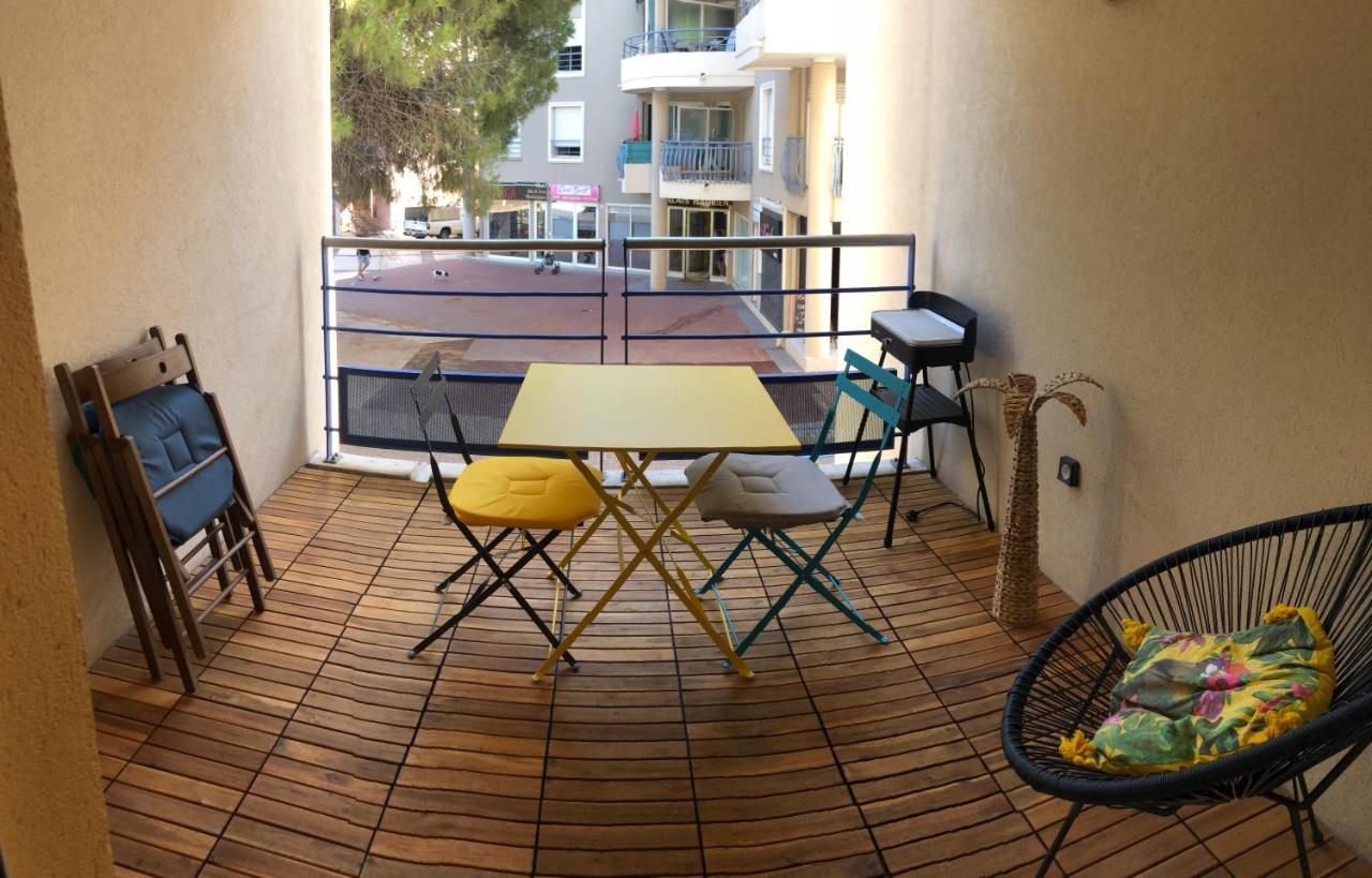 Charmant 2 Pieces A Port-Fréjus Exterior foto